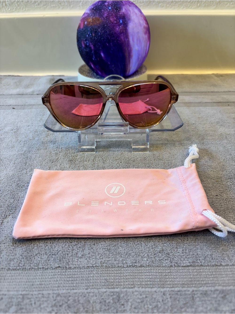 Blenders Eyewear Women's Pink Gradient Aviator Sunglasses